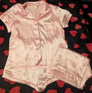 Juicy couture pink satin night set